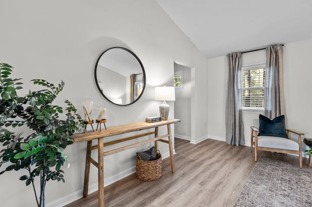 Images West Oak Apartments