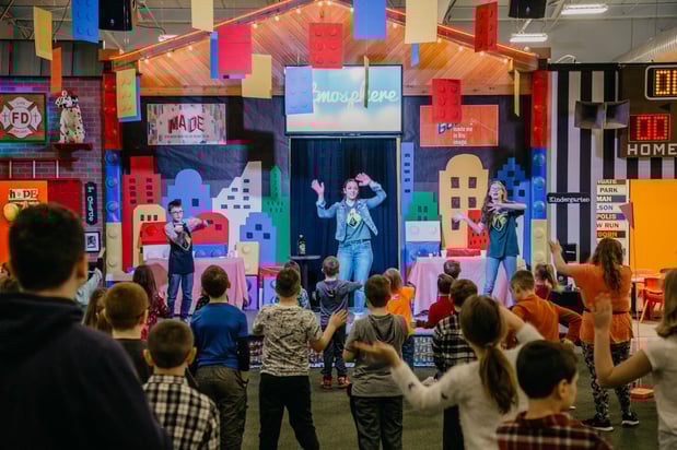 Images 2|42 Community Church | Taylor