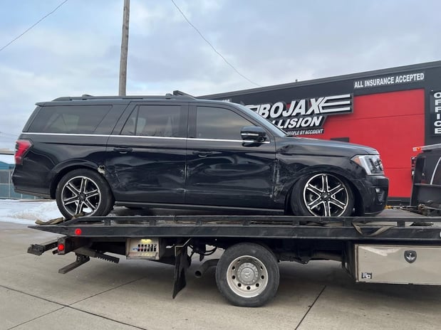 Images Bojax Auto Collision & Glass