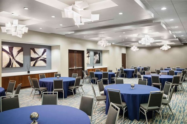 Images Homewood Suites by Hilton Denver Downtown-Convention Center