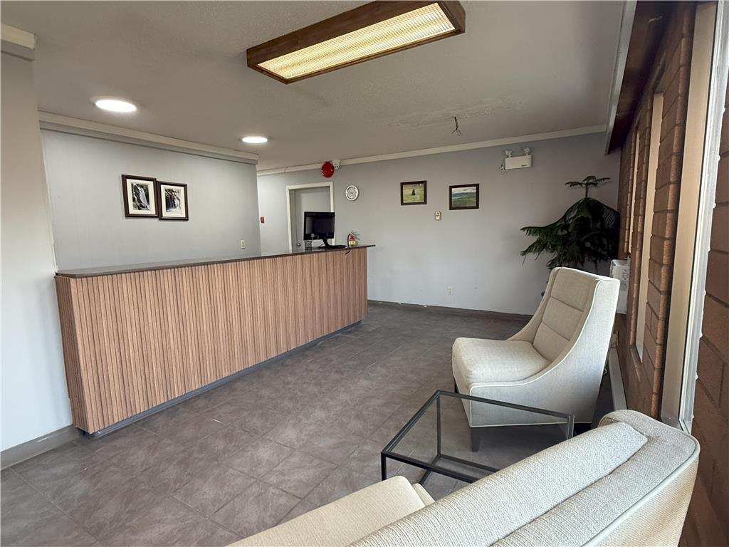 Images SureStay by Best Western Smithers