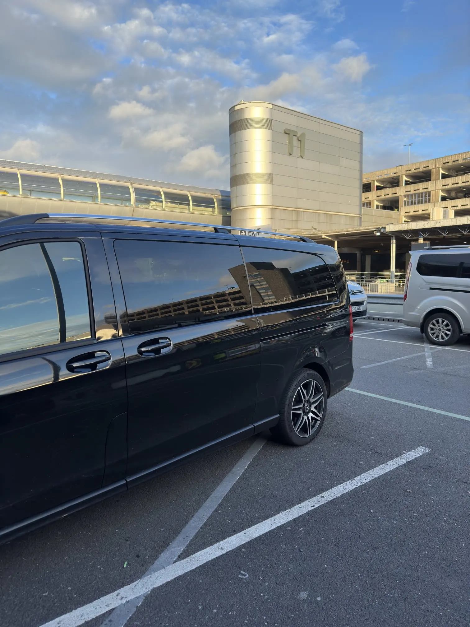 Images Prestige Airport Transfers