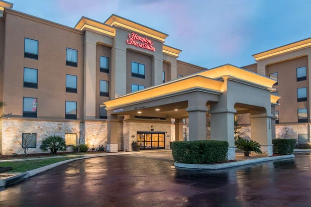 Images Hampton Inn & Suites Selma-San Antonio-Randolph AFB Texas