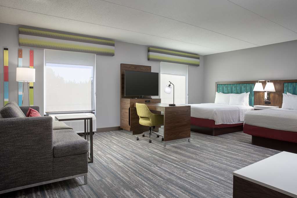 Guest room