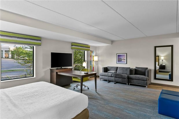 Images Hampton Inn & Suites Baltimore/Woodlawn