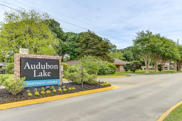 Images Audubon Lake Apartment Homes