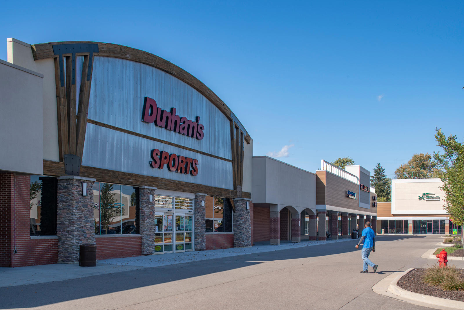 Dunham's Sports at Maple Village Shopping Center
