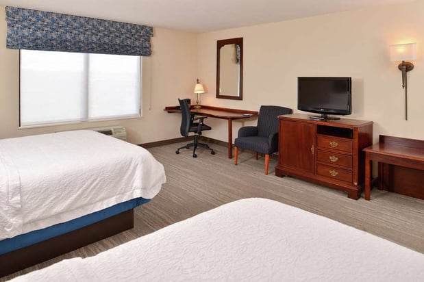 Images Hampton Inn Harrisonburg - South