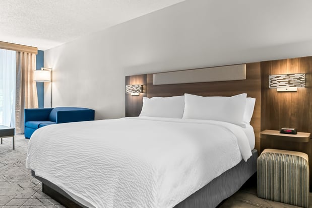 Images Holiday Inn Express & Suites Detroit-Novi by IHG