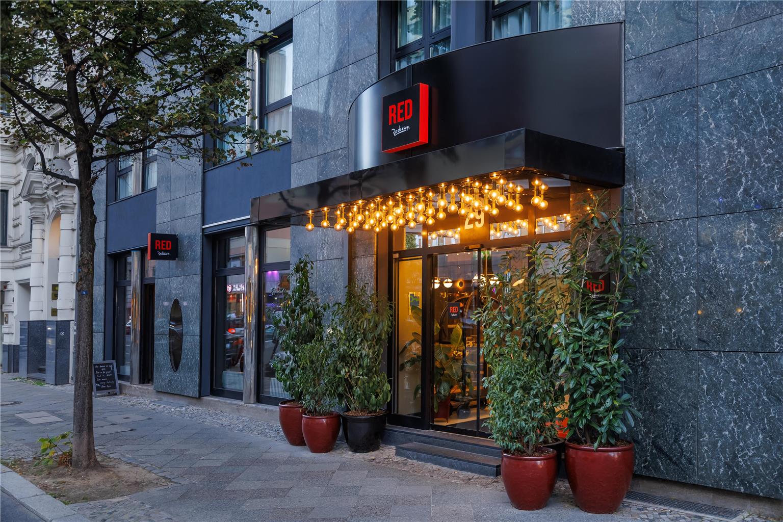 Bilder Radisson RED Berlin Kudamm