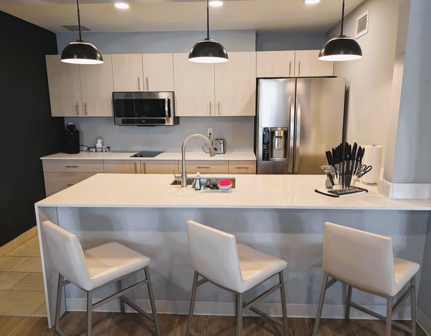 Images Holiday Inn Morgantown - University Area by IHG