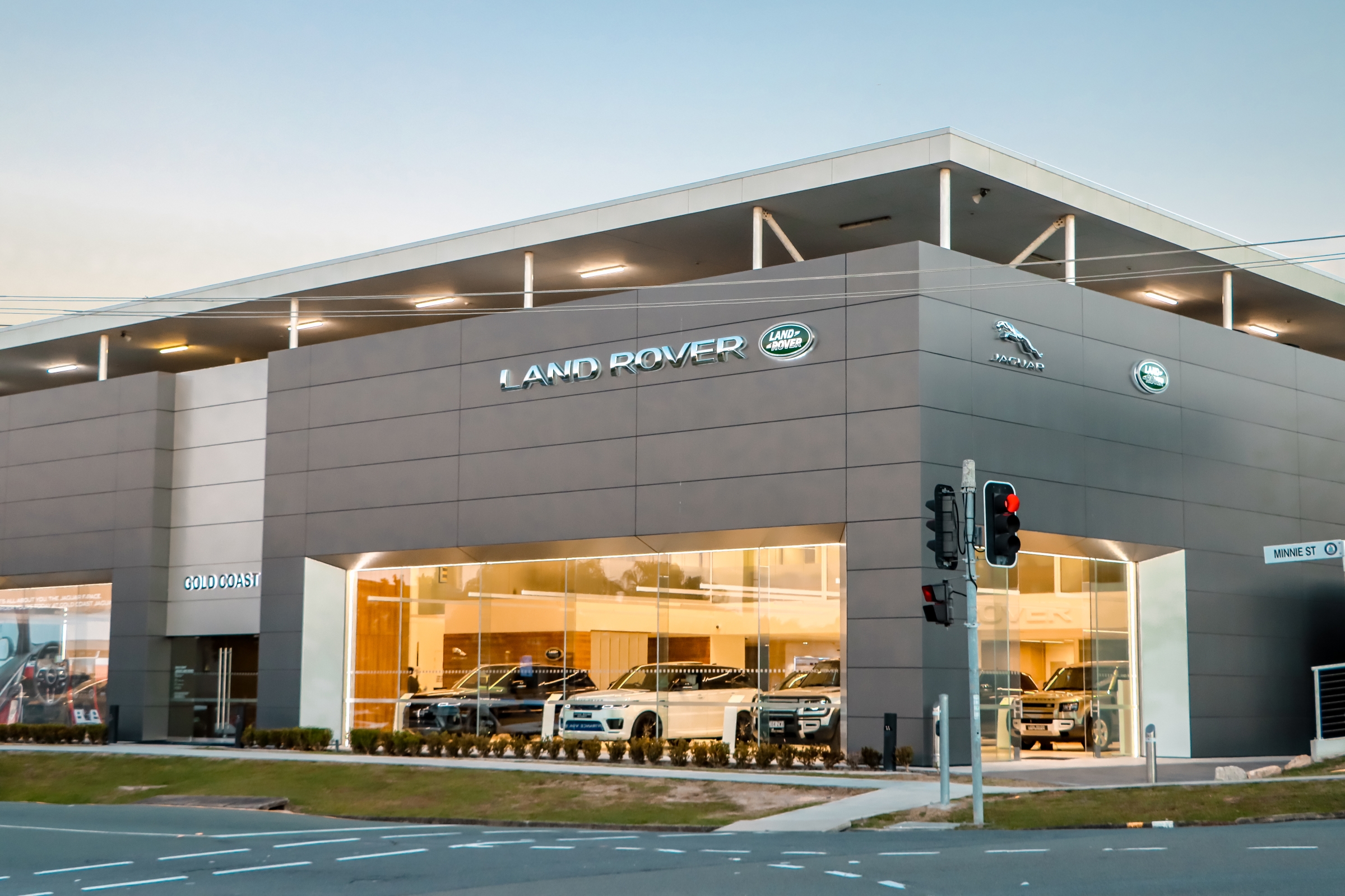 Gold Coast Land Rover Southport (07) 5571 1011