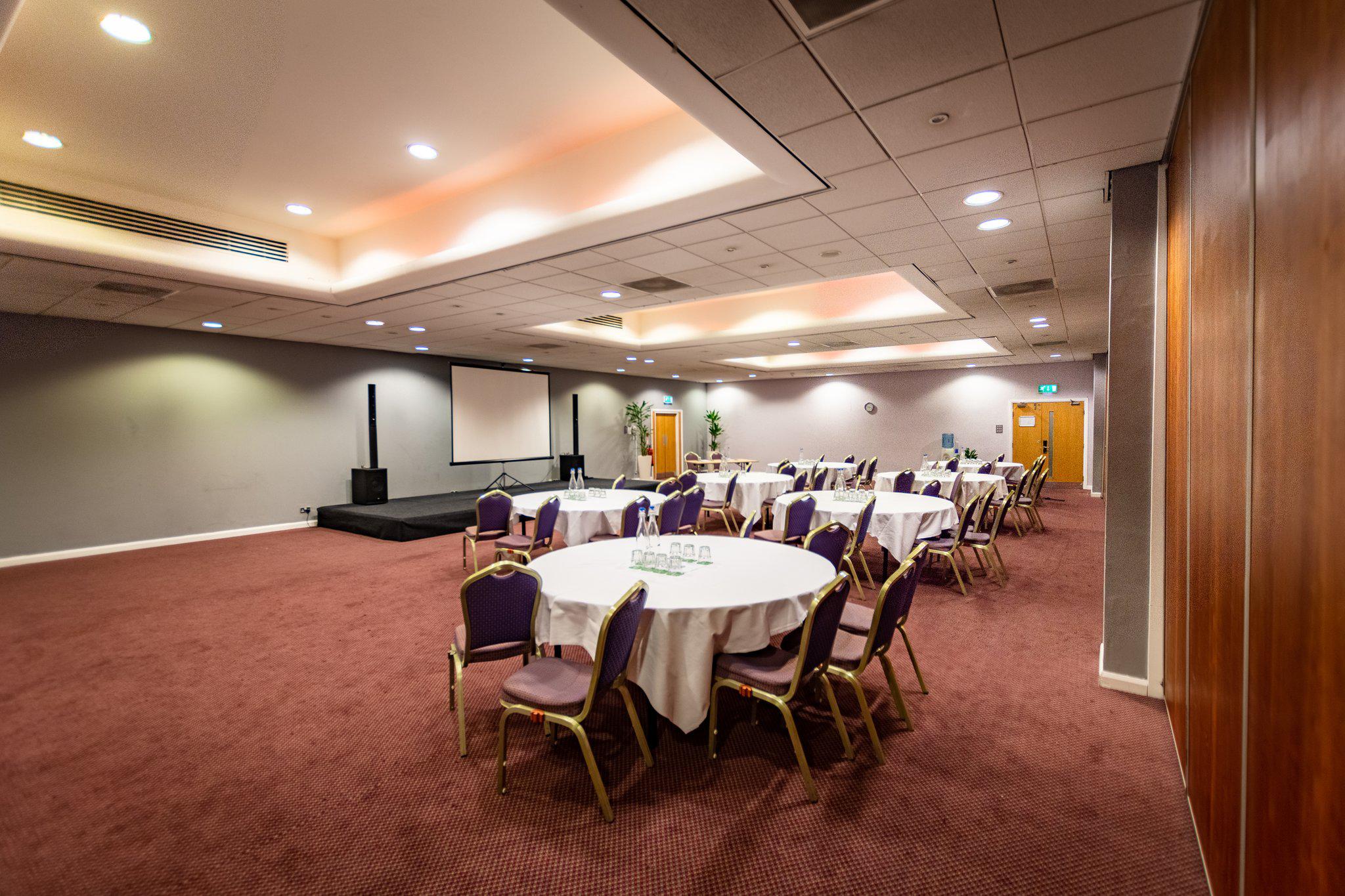 Holiday Inn Liverpool - City Centre, an IHG Hotel Liverpool 01517 097090