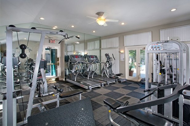 Images Montecito Apartments