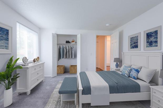 Images King's Court Manor Apartment Homes