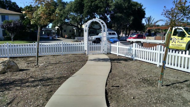 Images Fence Factory - Santa Maria