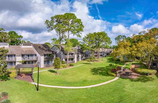 Images MAA Carrollwood