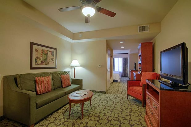 Images Hilton Garden Inn Las Vegas Strip South