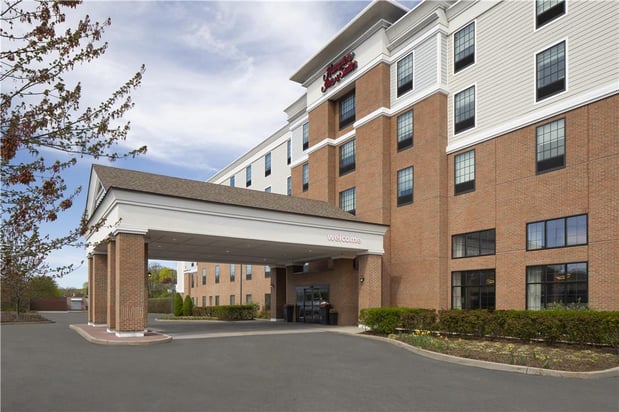 Images Hampton Inn & Suites Yonkers - Westchester