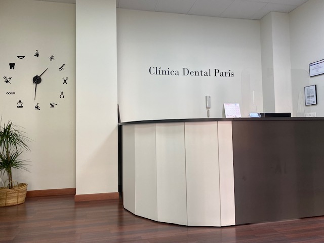 Clínica Dental París - Dr. Luis García Serrano Cáceres