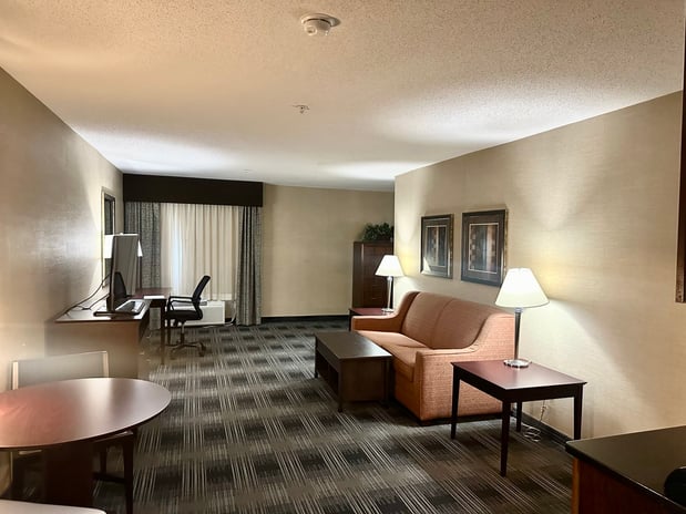 Images Holiday Inn Express & Suites Meriden by IHG