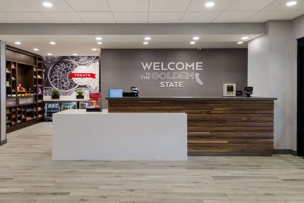 Images Hampton Inn Concord