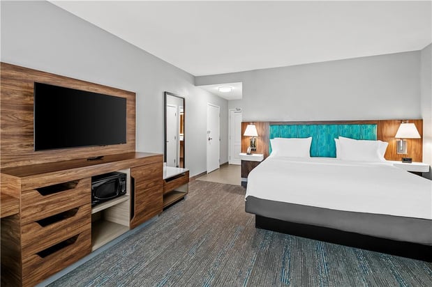Images Hampton Inn Omaha/West Dodge Road (Old Mill)