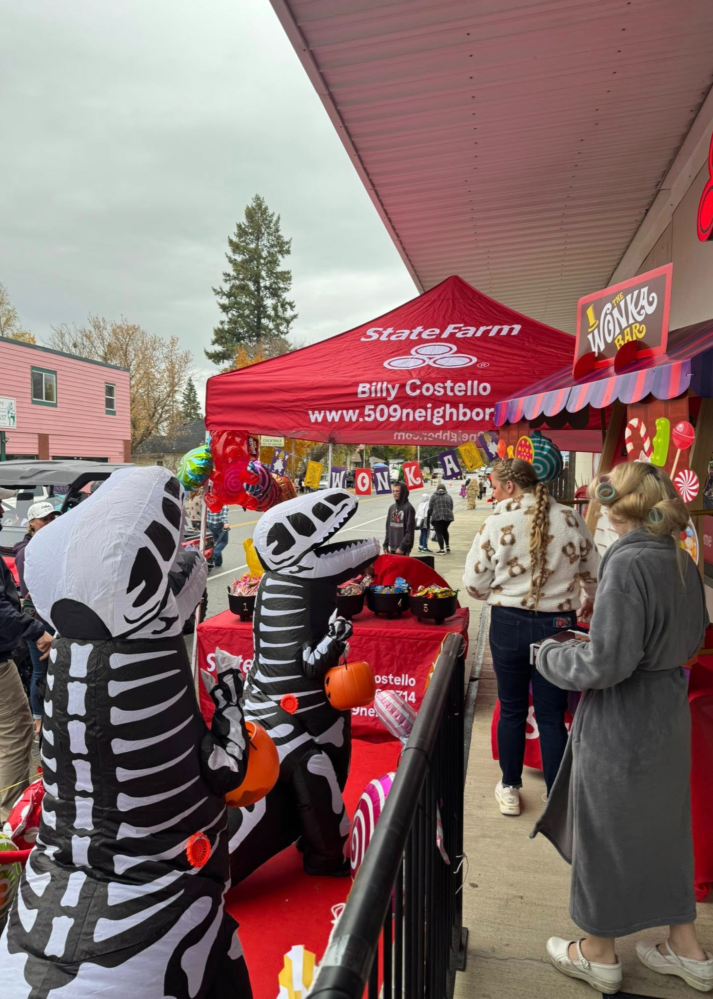 Thank you to everyone that stopped by and helped out! It takes a village to put something like this on for our community and loved seeing so much joy in faces, even on a gloomy and rainy day! Special shout out to our friends at Deer Park Hot Wheels for donating Hot Wheels as a prize option! We will be back next year for the 30th Pumpkin Lane celebration to roll out the red carpet for all the VIPs once again! Until then…. I bid you adieu!