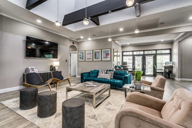 Images Estates at Las Colinas