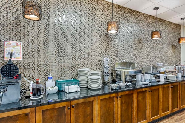 Images Best Western Plus Dutch Haus Inn and Suites