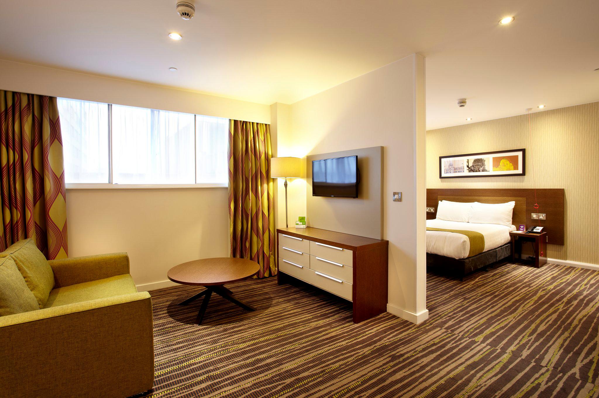 Images Holiday Inn London - Wembley, an IHG Hotel