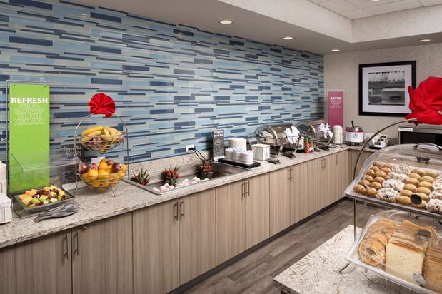 Images Hampton Inn Miami Airport East