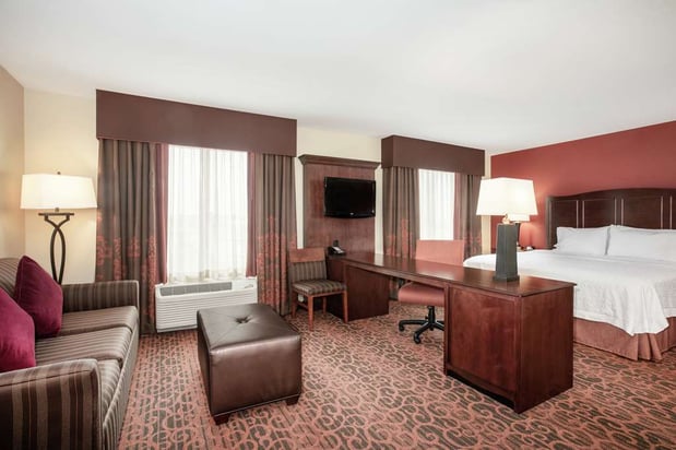 Images Hampton Inn & Suites Denver/South-RidgeGate