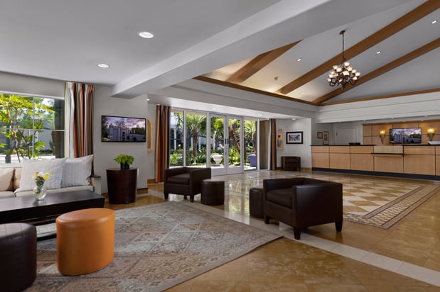 Images Anaheim Portofino Inn & Suites