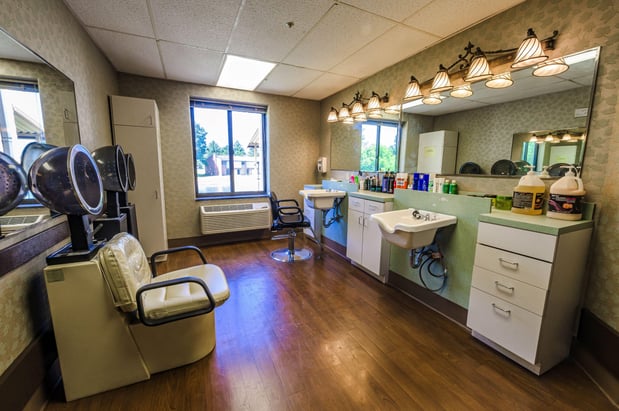 Images River’s Bend Health & Rehab Center