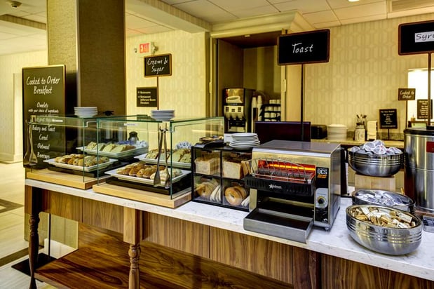Images Embassy Suites by Hilton Williamsburg