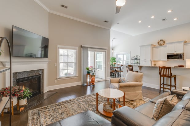 Images Beth Tamminga, eXp Realty, LLC - Columbia (SC)