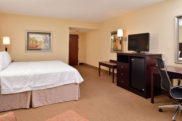 Images Hampton Inn Staunton