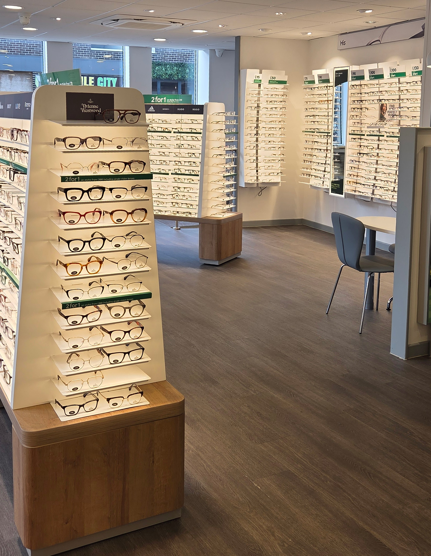 Specsavers Opticians and Audiologists - Headingley