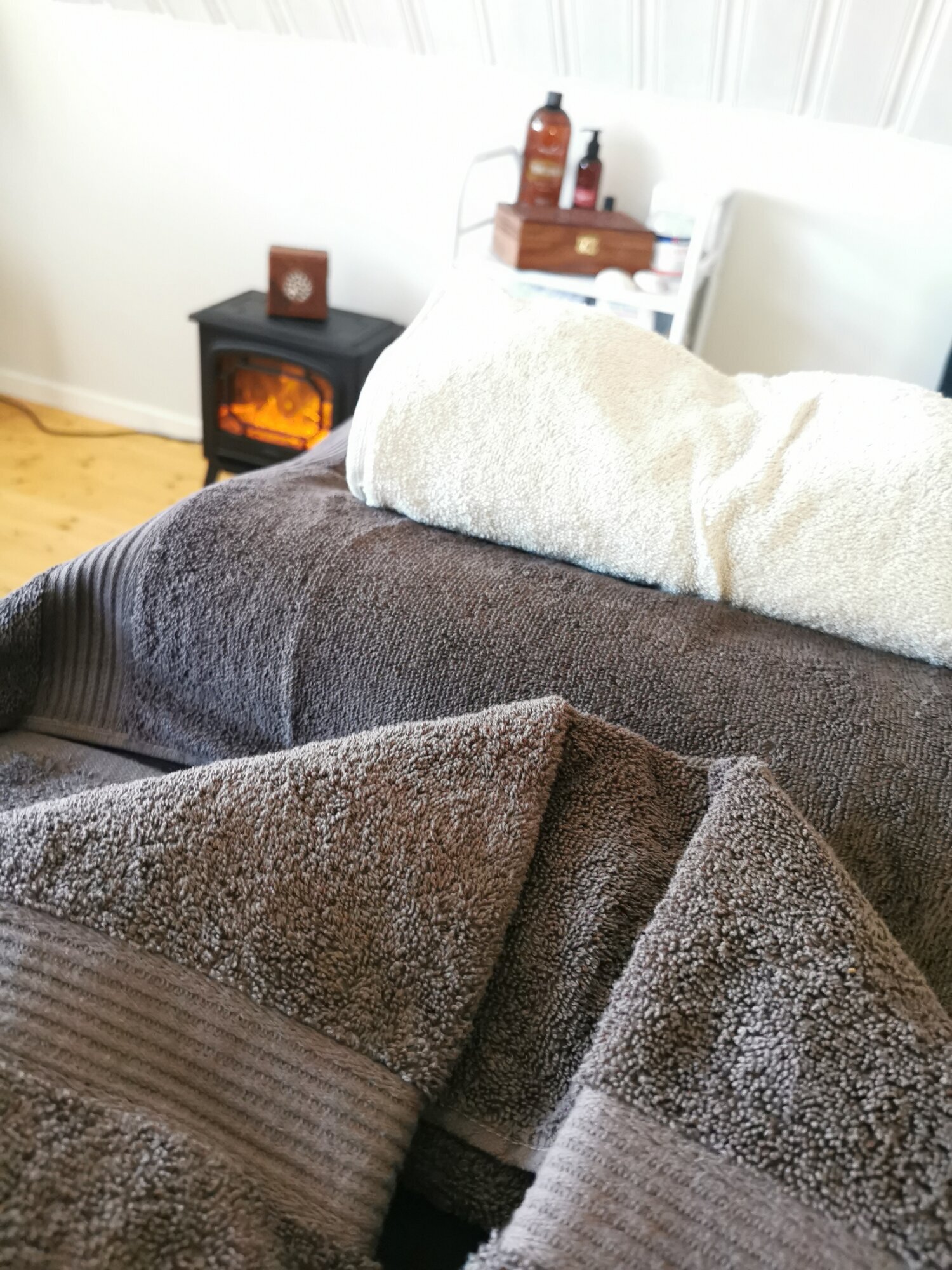 Images Therese Stenberg, Reiki Tribe