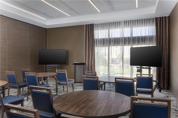 Images Hotel Avail Rogers, Tapestry Collection by Hilton