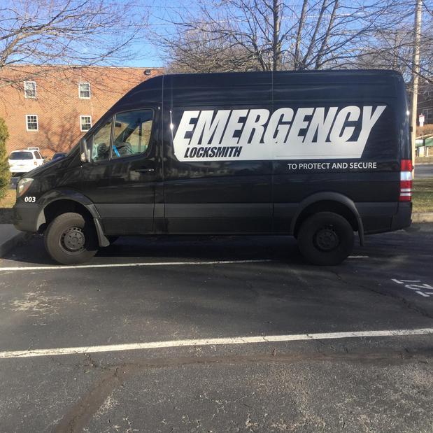 Images 24/7 Emergency Locksmith