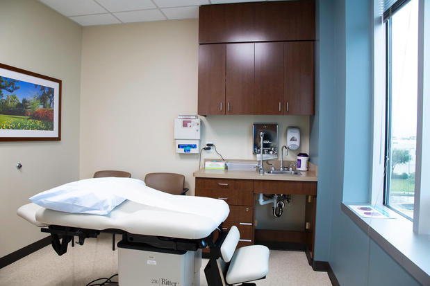 Images Memorial Hermann Medical Group Pearland Urology Associates