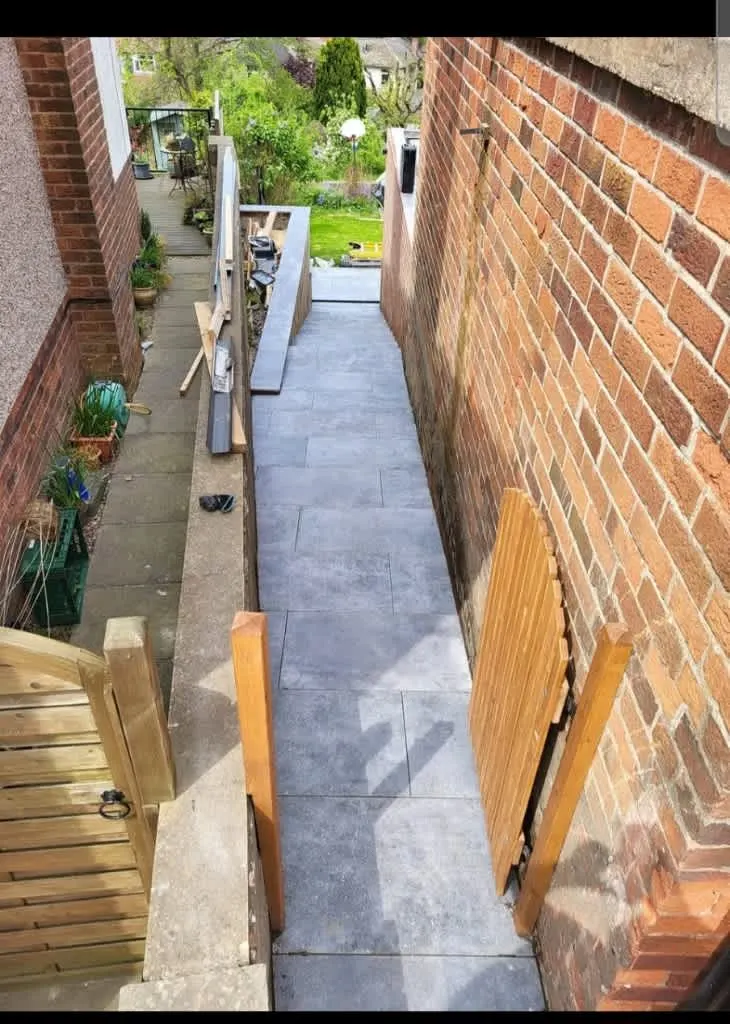 Images DH Landscaping & Building SVCS