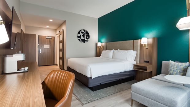 Images Holiday Inn Nashville Airport by IHG