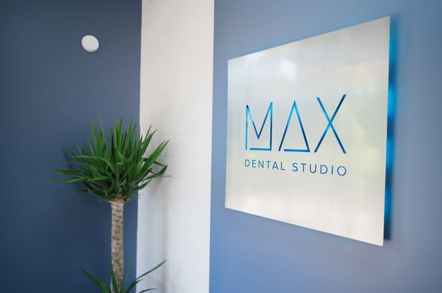 Images Max Dental Studio