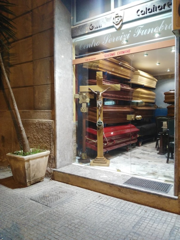 Images Centro Servizi  Funebri e Cremazioni  Giovanni Calafiore