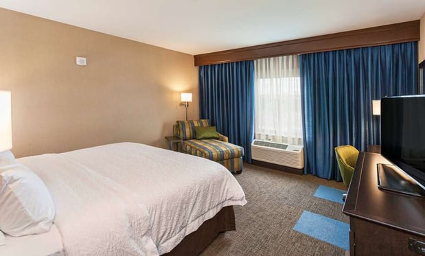 Images Hampton Inn & Suites Duluth North / Mall Area