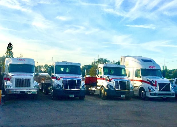 Images Lee's Towing & Recovery