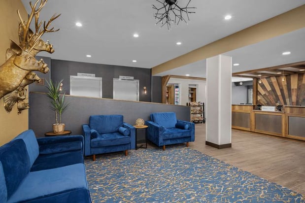 Images Hotel Westport Kansas City, Tapestry Collection by Hilton